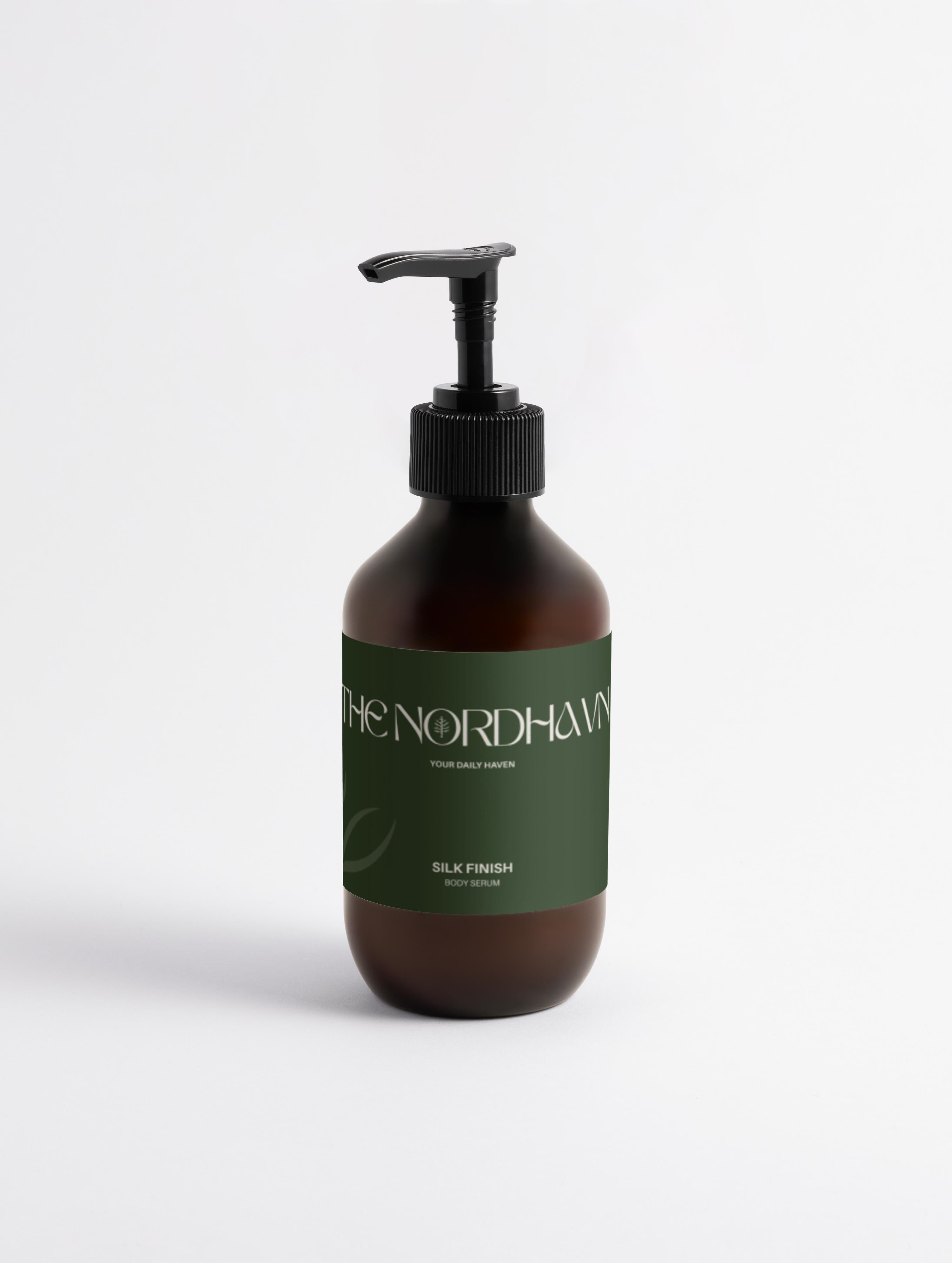 TheNordhavn Silk Finish body serum voorkant fles zijdezachte huid
